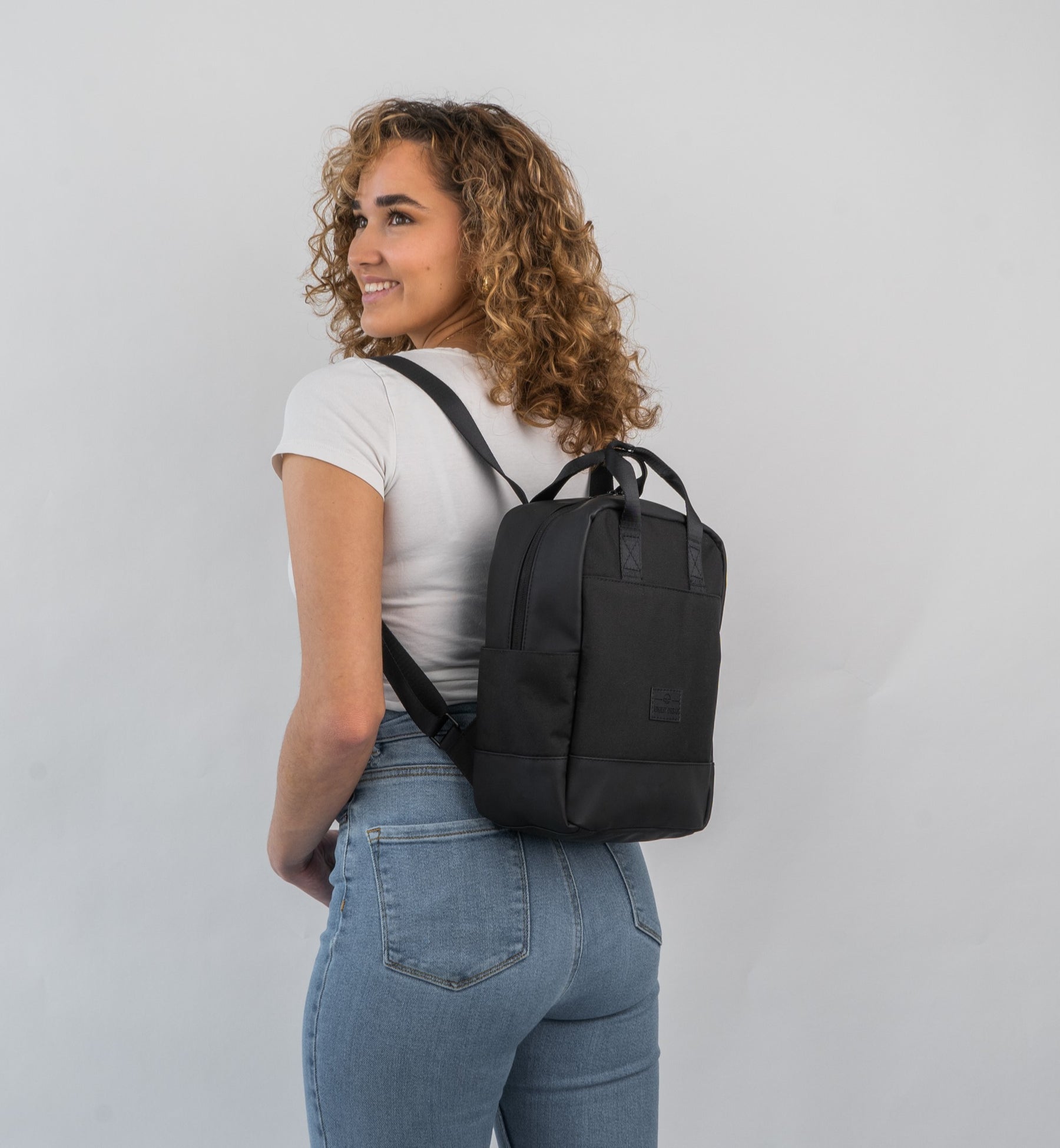 damen-rucksack-klein-534yit-1.jpg